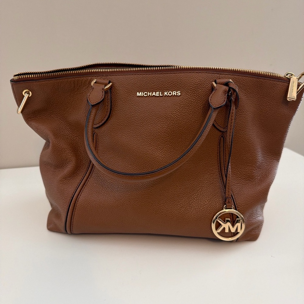 Michael Kors Tan Leather Tote with matching wallet